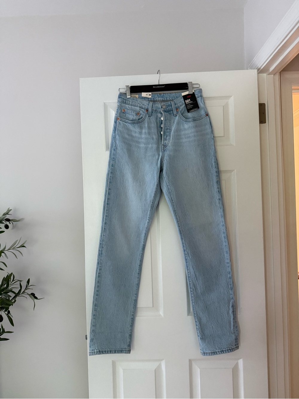 Levi's Light Blue Straight Womens Jeans - 501 Style - Picture 4 of 5